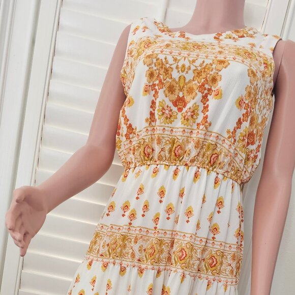 Violet Weeken Maxi Dress - Picture 11 of 13